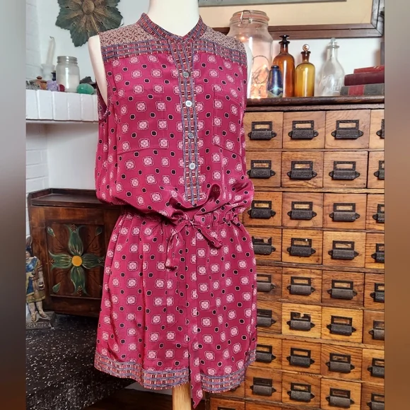 Sea New York 100% Silk Red Patterned Button Down Romper Size 6 - Picture 1 of 14